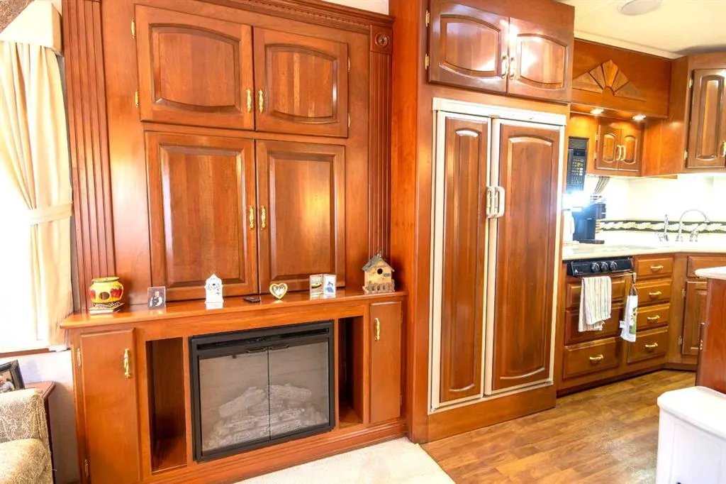 200 4 Avenue SW, #117