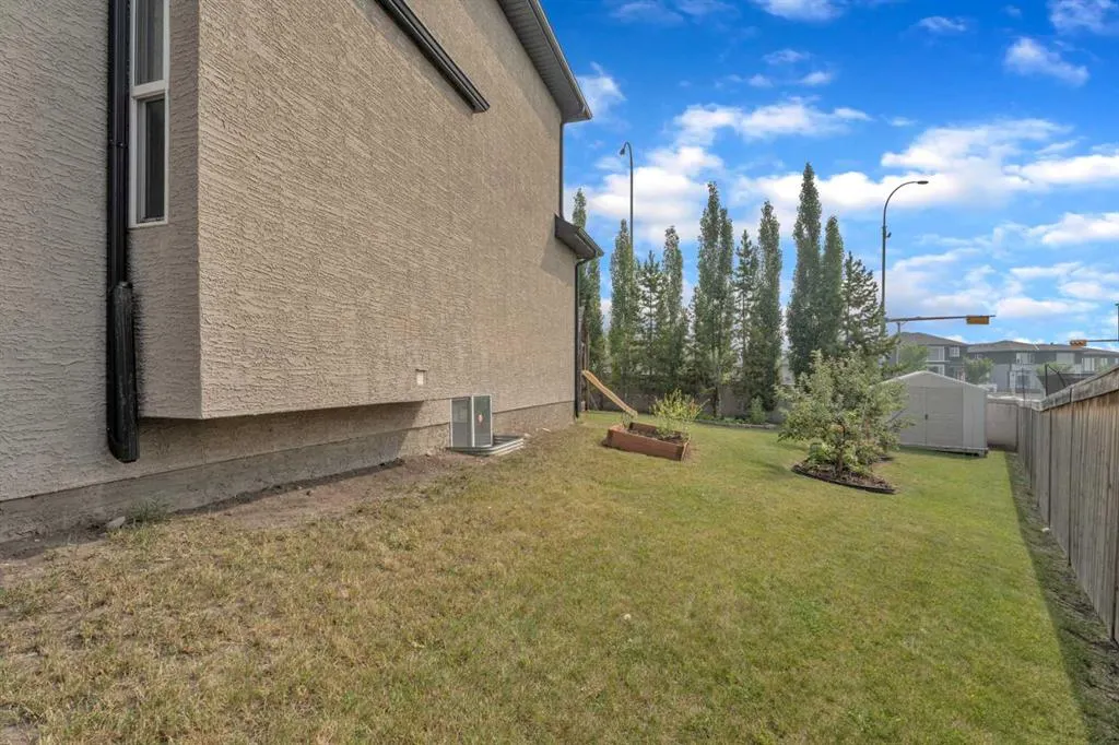113 Aspen Stone Place SW