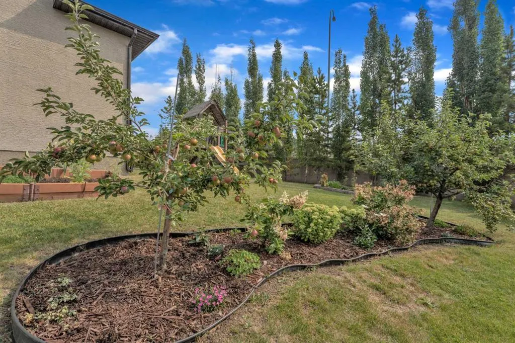 113 Aspen Stone Place SW