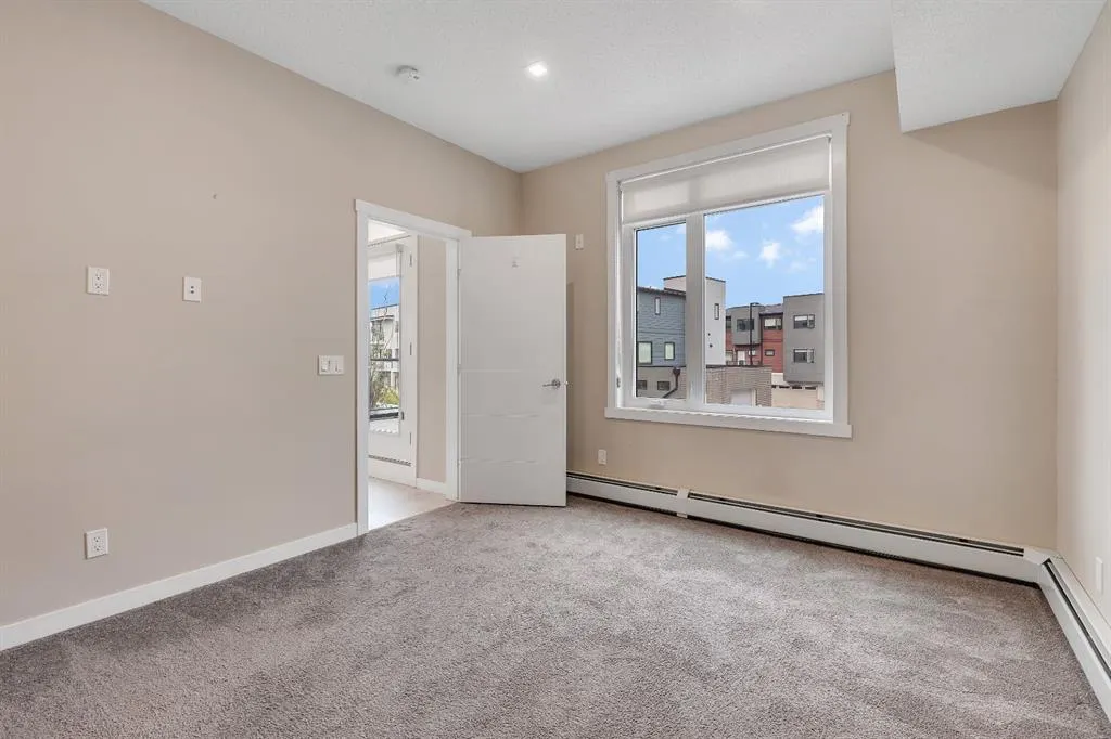 214 Sherwood Square NW, #116