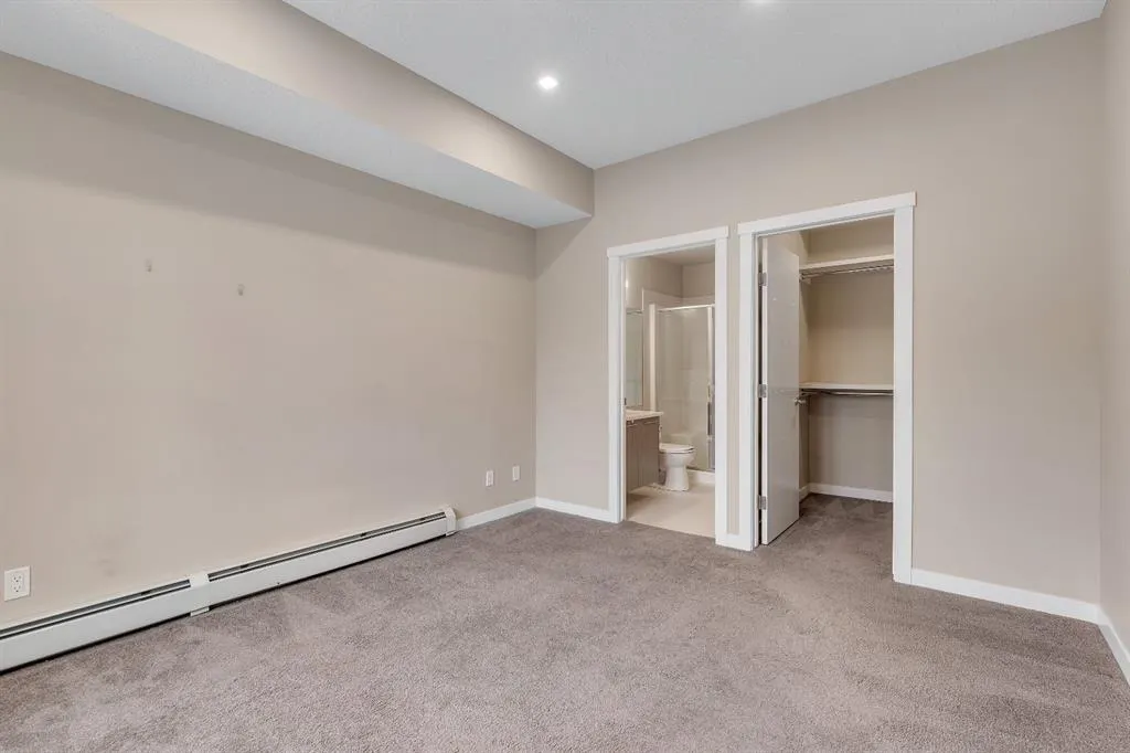 214 Sherwood Square NW, #116
