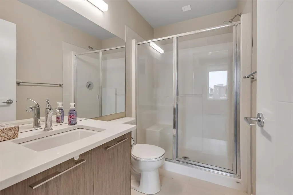 214 Sherwood Square NW, #116