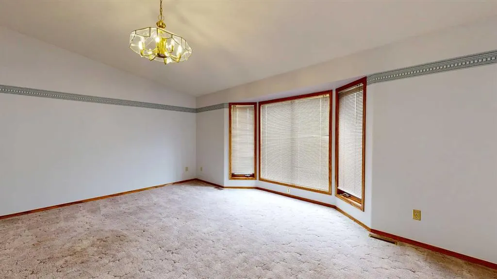 6208 Spruce Drive