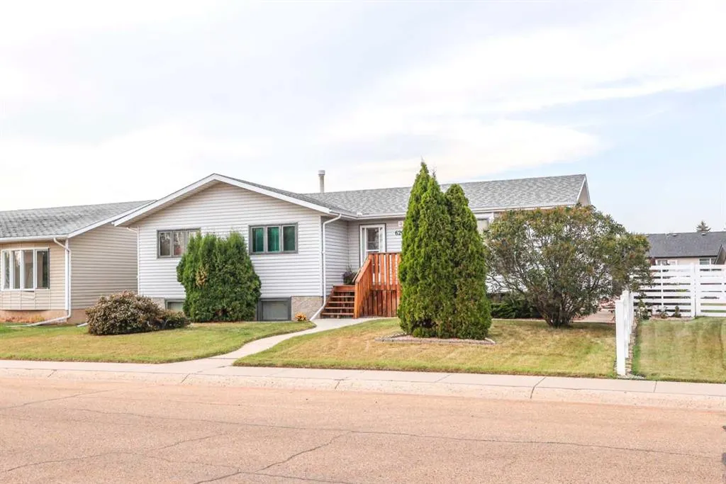 6208 Spruce Drive