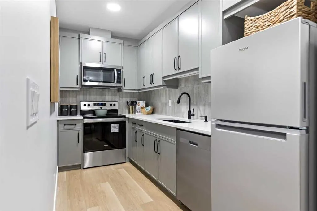 297 Homestead Terrace NE
