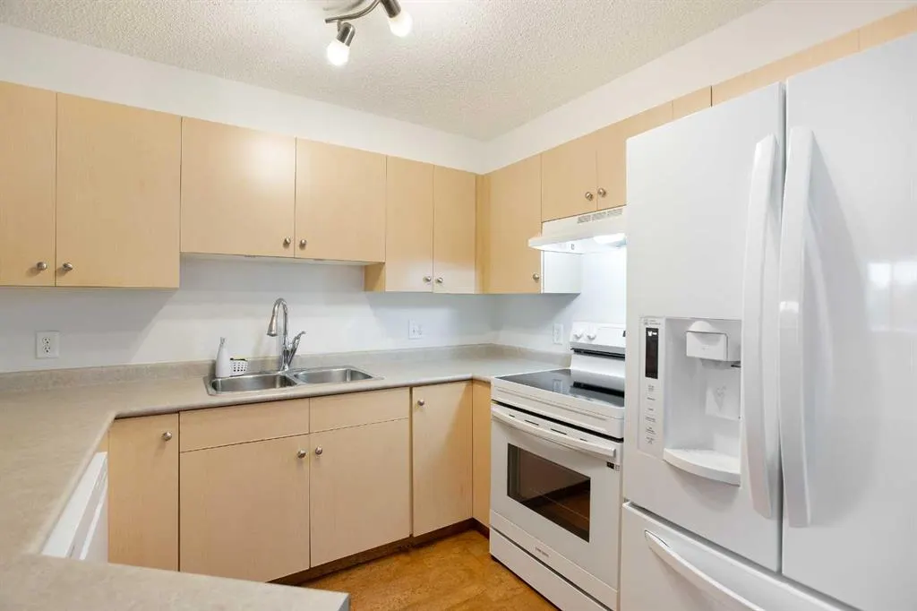 5500 Somervale Court SW, #203