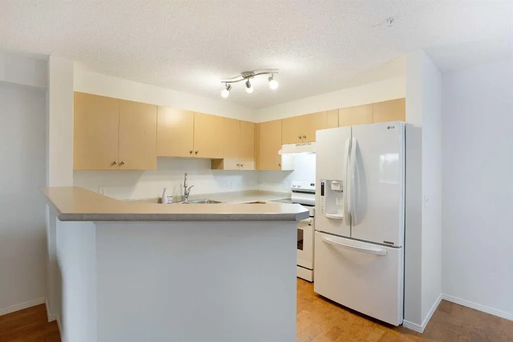 5500 Somervale Court SW, #203
