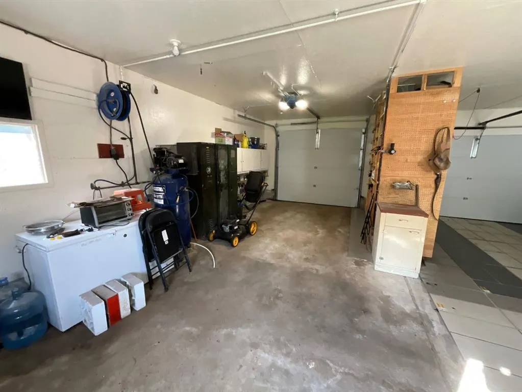 4836 50 Street