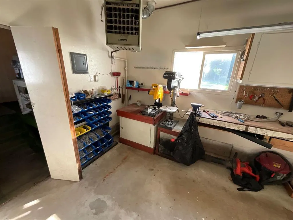 4836 50 Street
