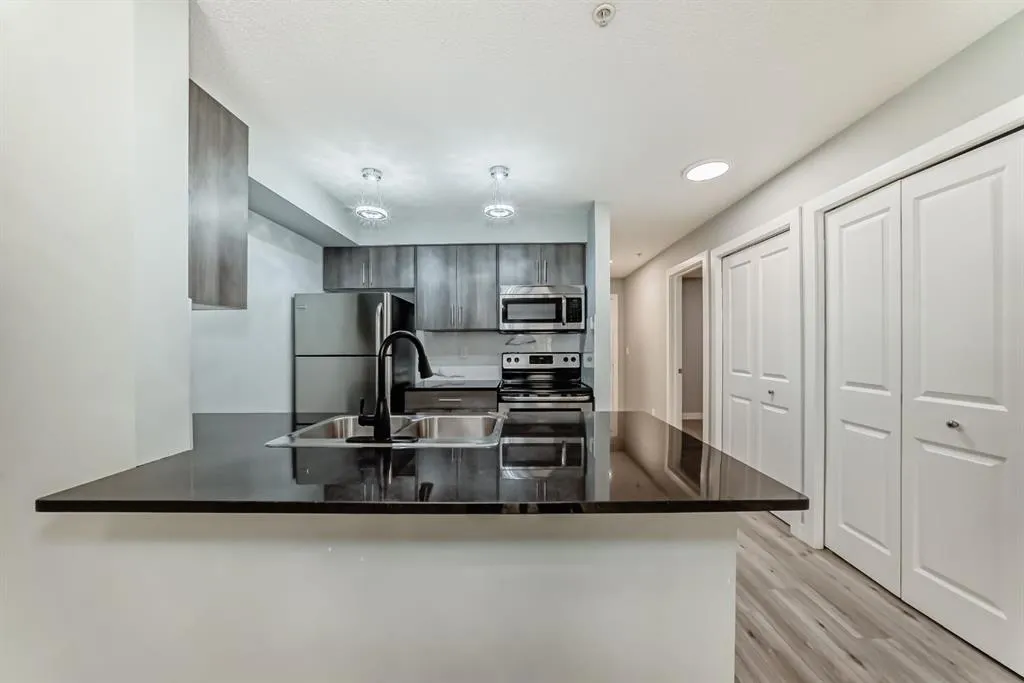 81 Legacy Boulevard SE, #1123