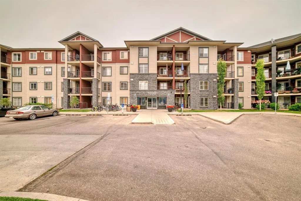 81 Legacy Boulevard SE, #1123