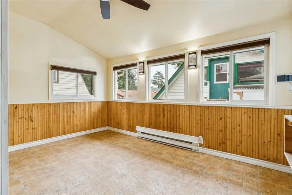219 Pinemill Road NE