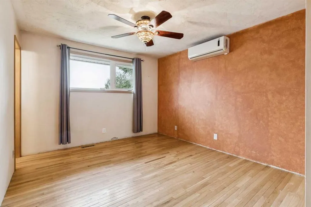 219 Pinemill Road NE