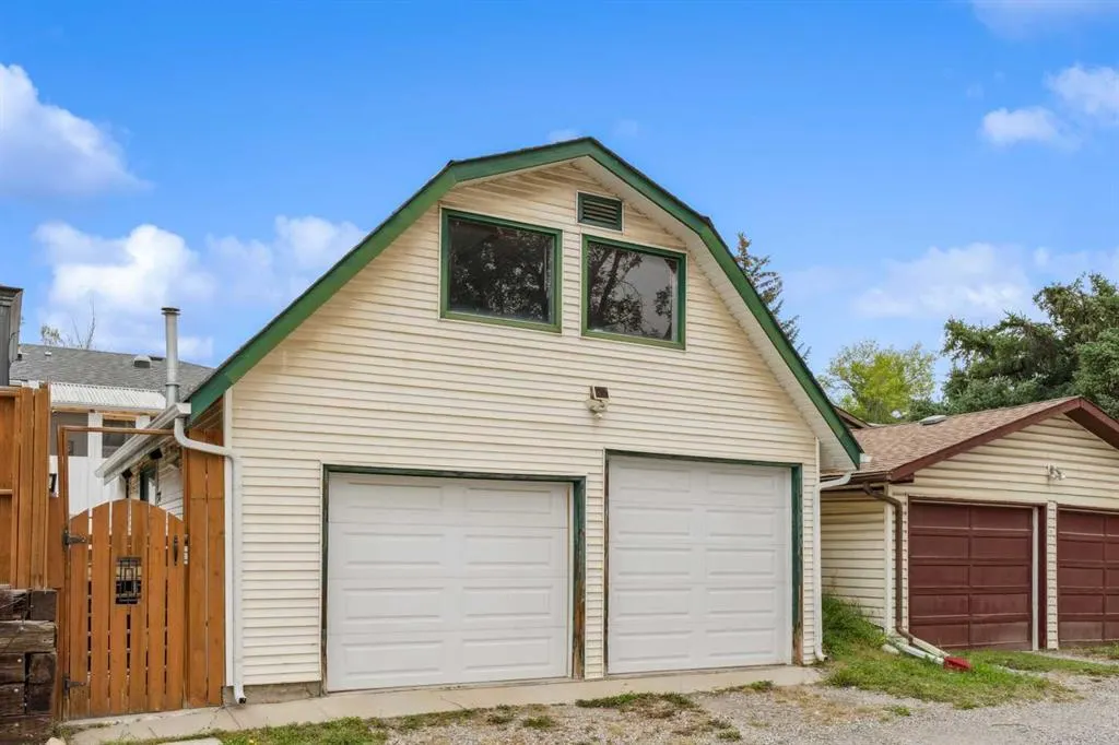 219 Pinemill Road NE