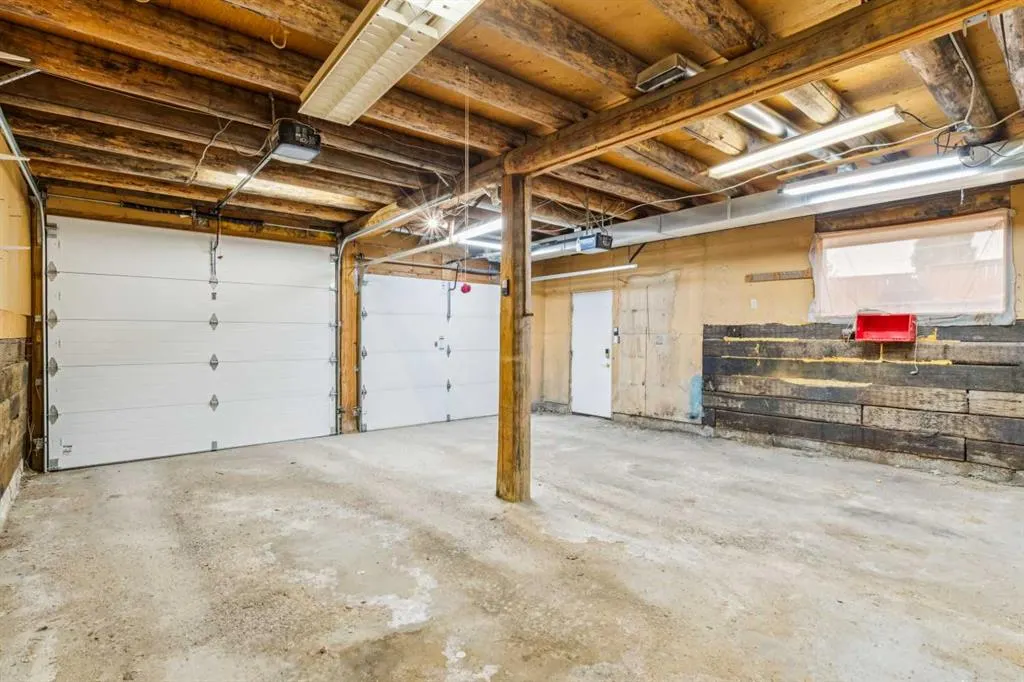 219 Pinemill Road NE
