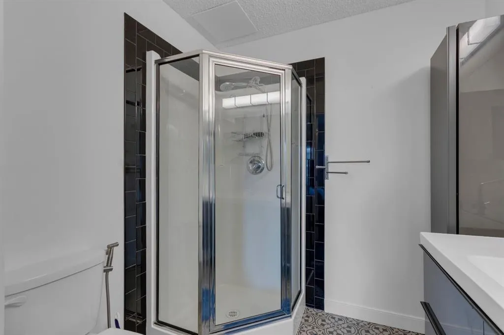11811 Lake Fraser Drive SE, #3404