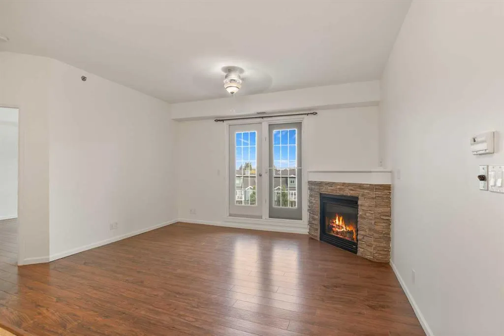 5040 53 Street, #413