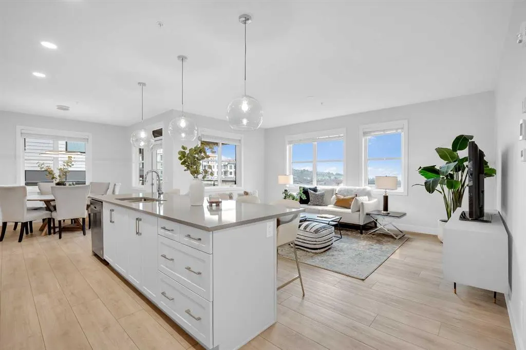 8355 19 Avenue SW, #306
