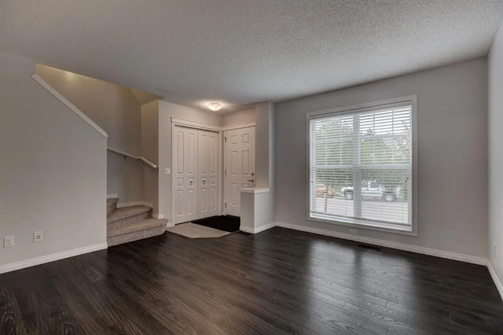 121 Auburn Meadows View SE