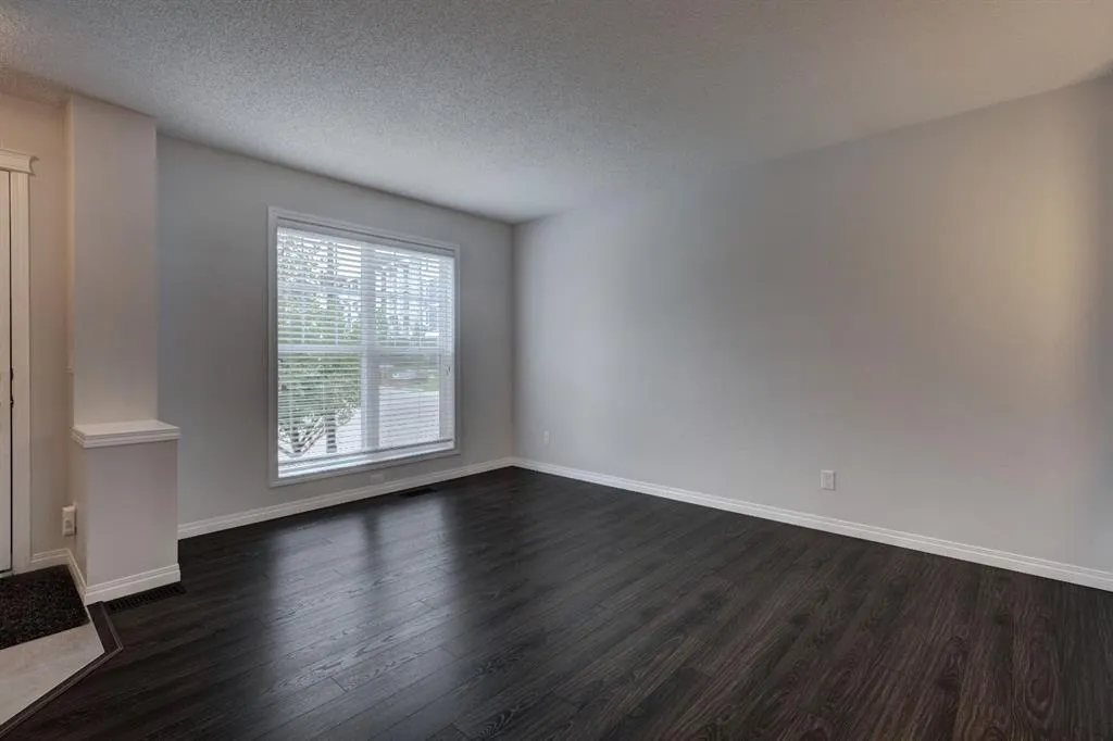 121 Auburn Meadows View SE