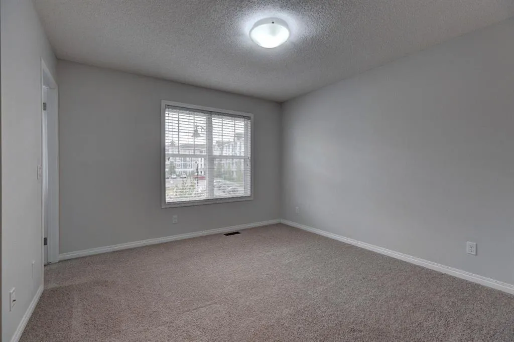 121 Auburn Meadows View SE