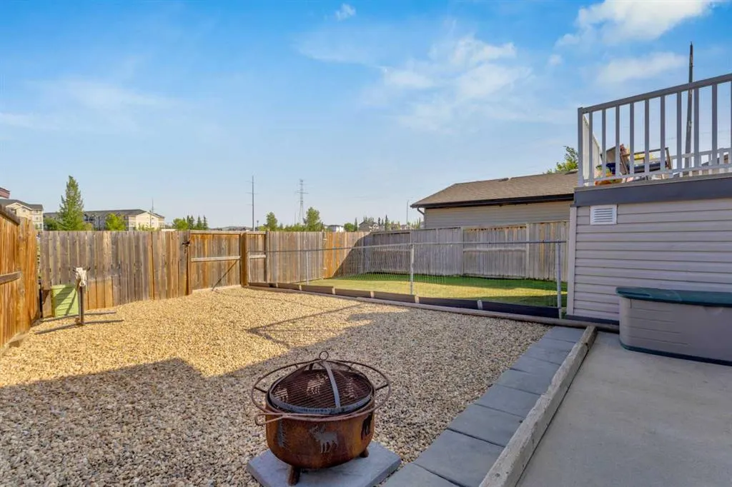 175 Lyons Close