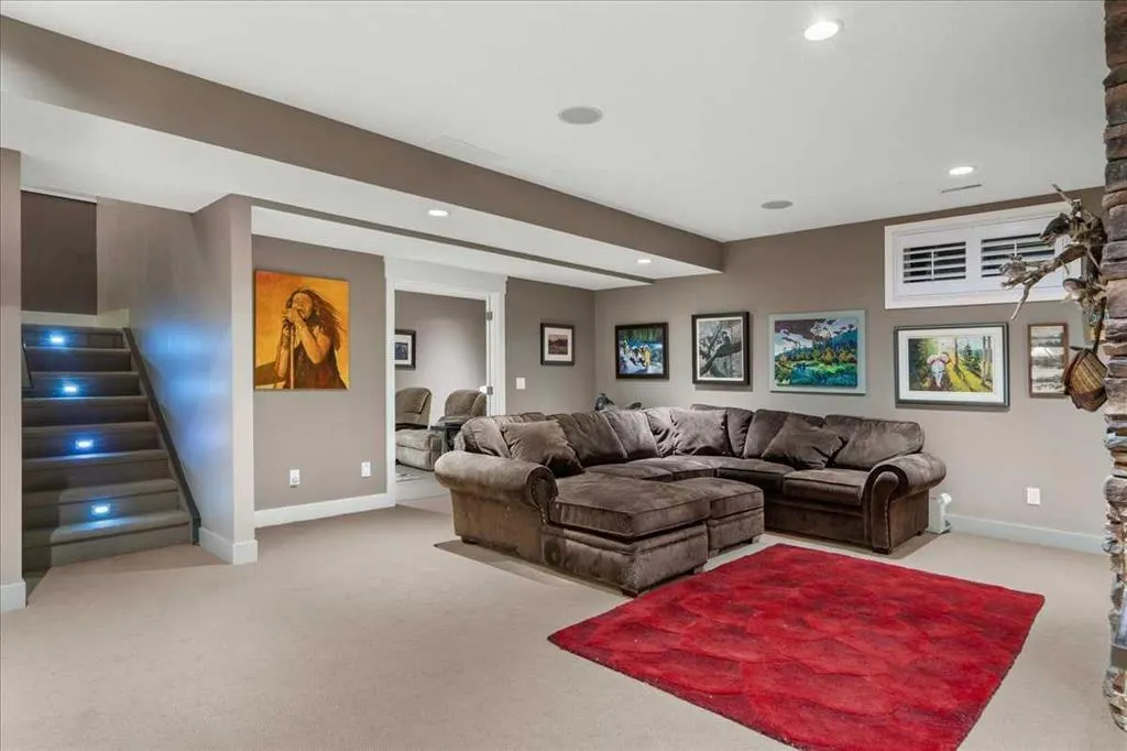 314 Hawk's Nest Hollow
