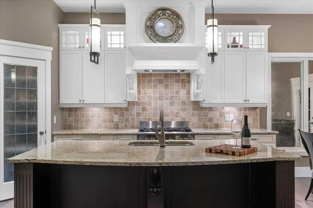 314 Hawk's Nest Hollow
