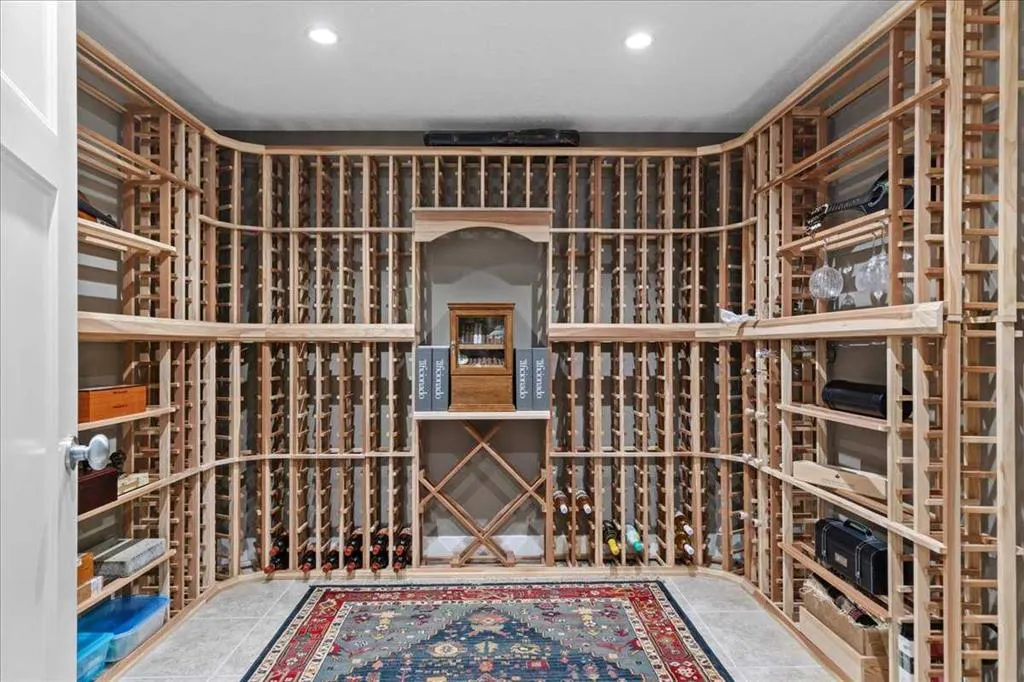 314 Hawk's Nest Hollow