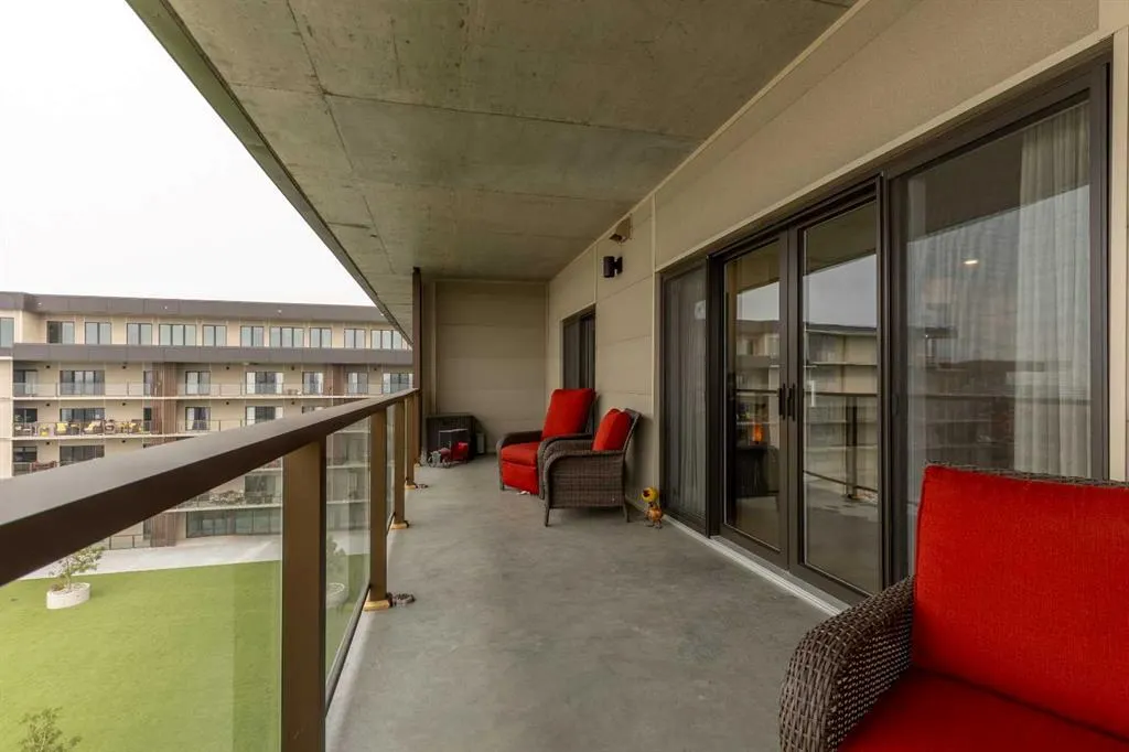 102 Scenic Drive N, #533