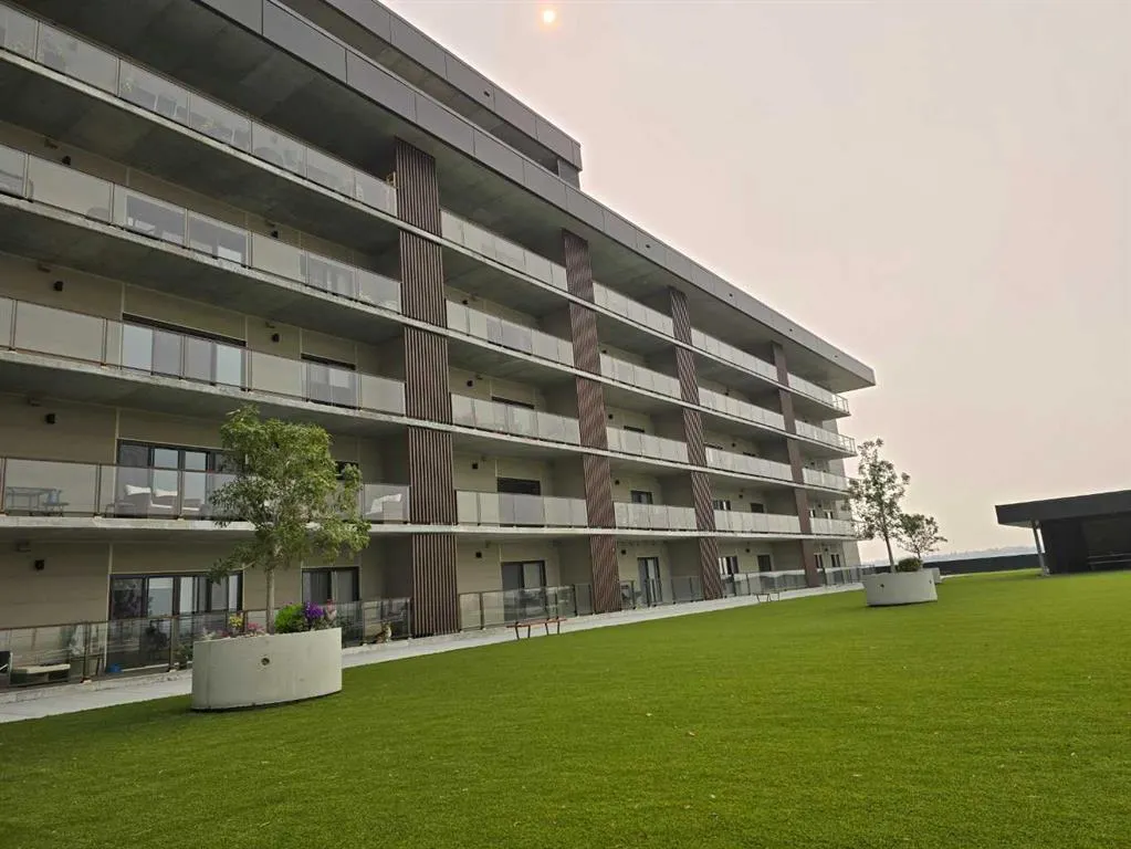 102 Scenic Drive N, #533