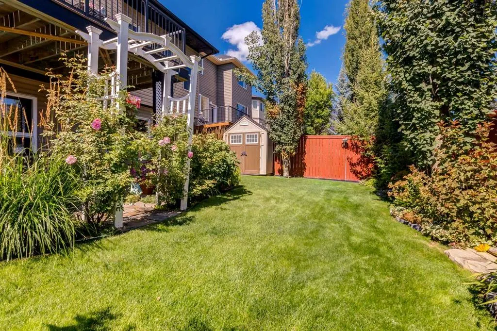 202 Silverado Bank Circle SW