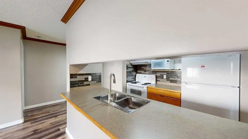 200 Richard Street, #134