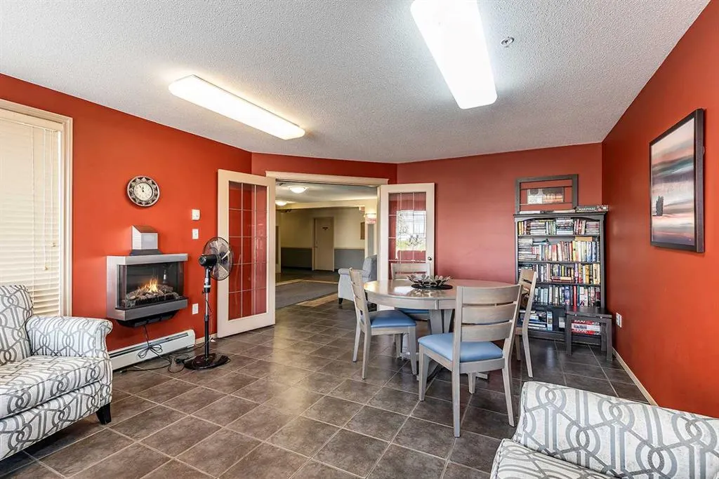 1632 Saamis Drive NW, #418