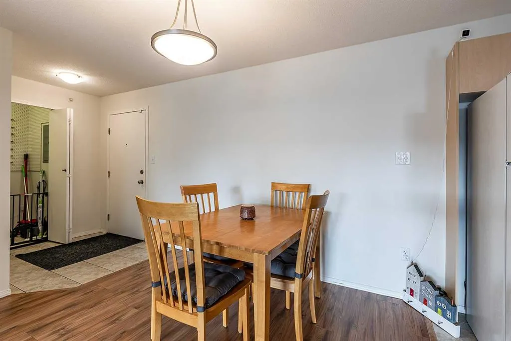 1632 Saamis Drive NW, #418