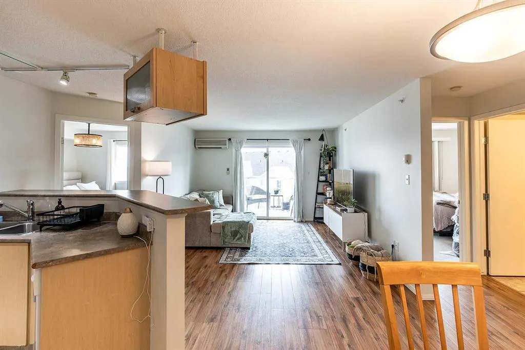 1632 Saamis Drive NW, #418