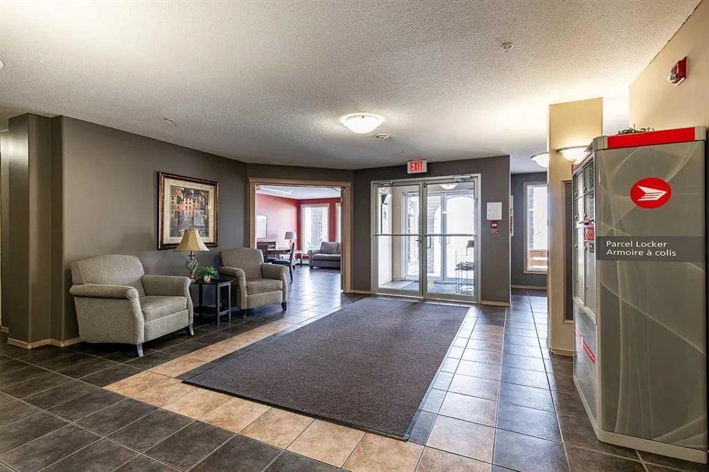 1632 Saamis Drive NW, #418