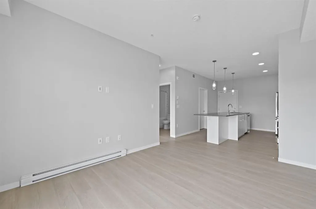 40 carrington Plaza NW, #209