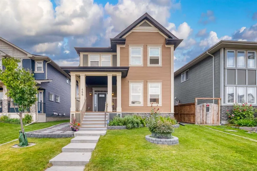466 Evanston Way NW