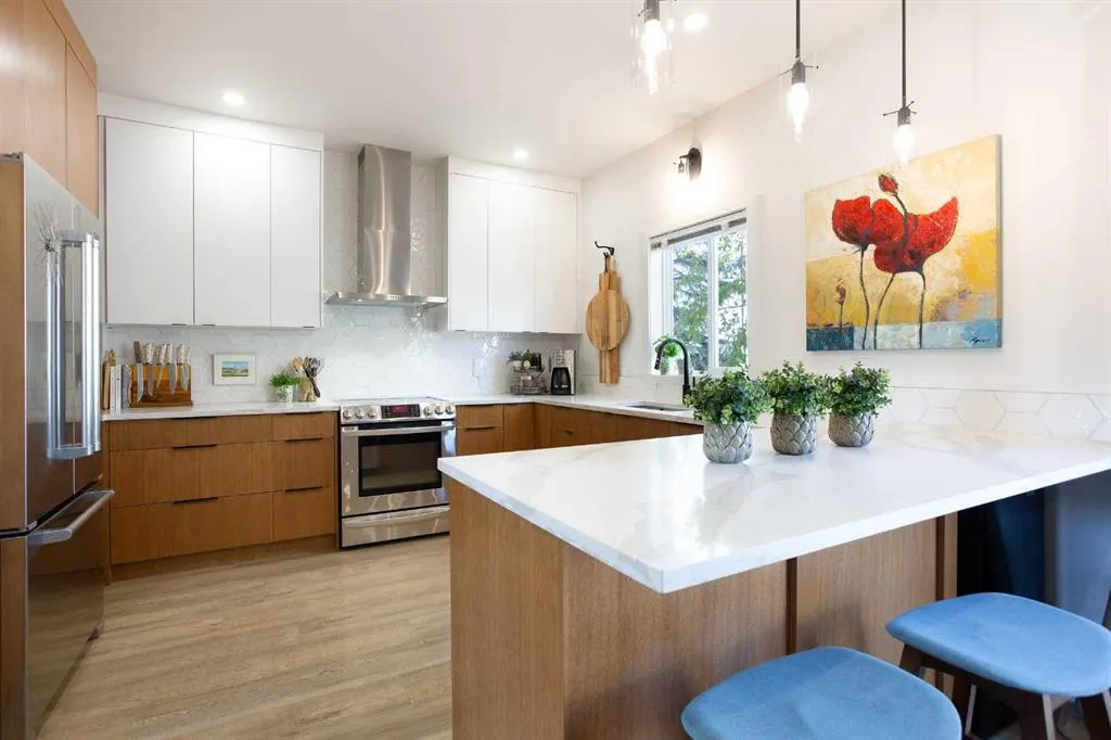 124 Country Hills Gardens NW
