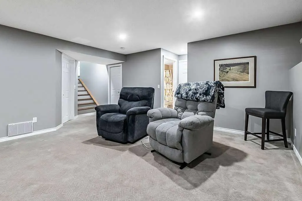507 Downey Place