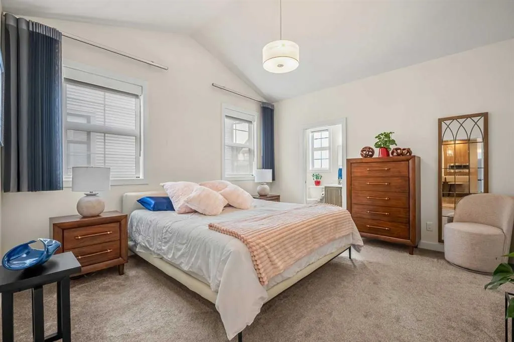 201 Cooperswood Green SW, #203