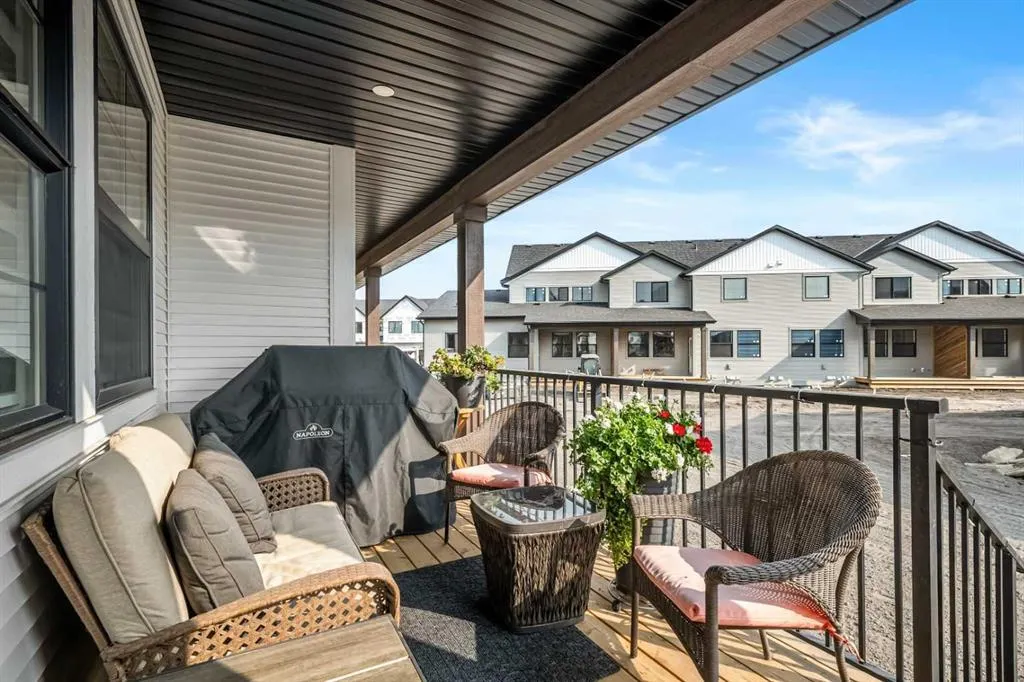 201 Cooperswood Green SW, #203