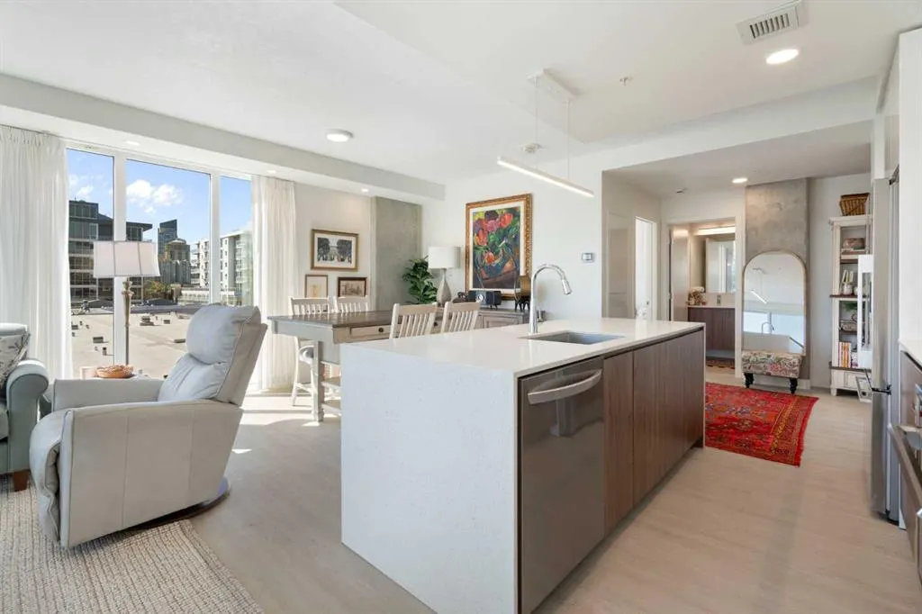 327 9A Street NW, #501
