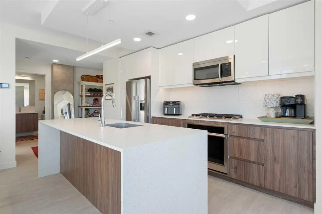 327 9A Street NW, #501