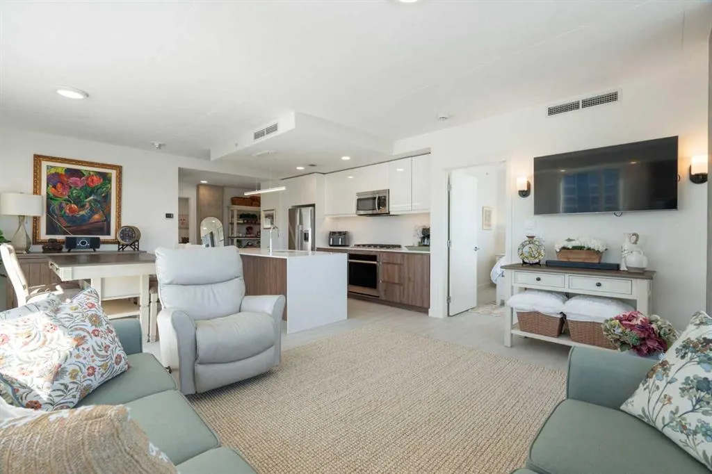 327 9A Street NW, #501