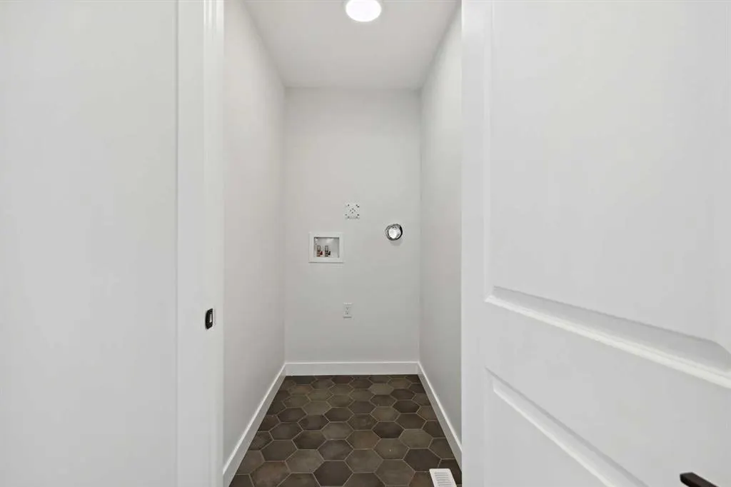 414 River Avenue