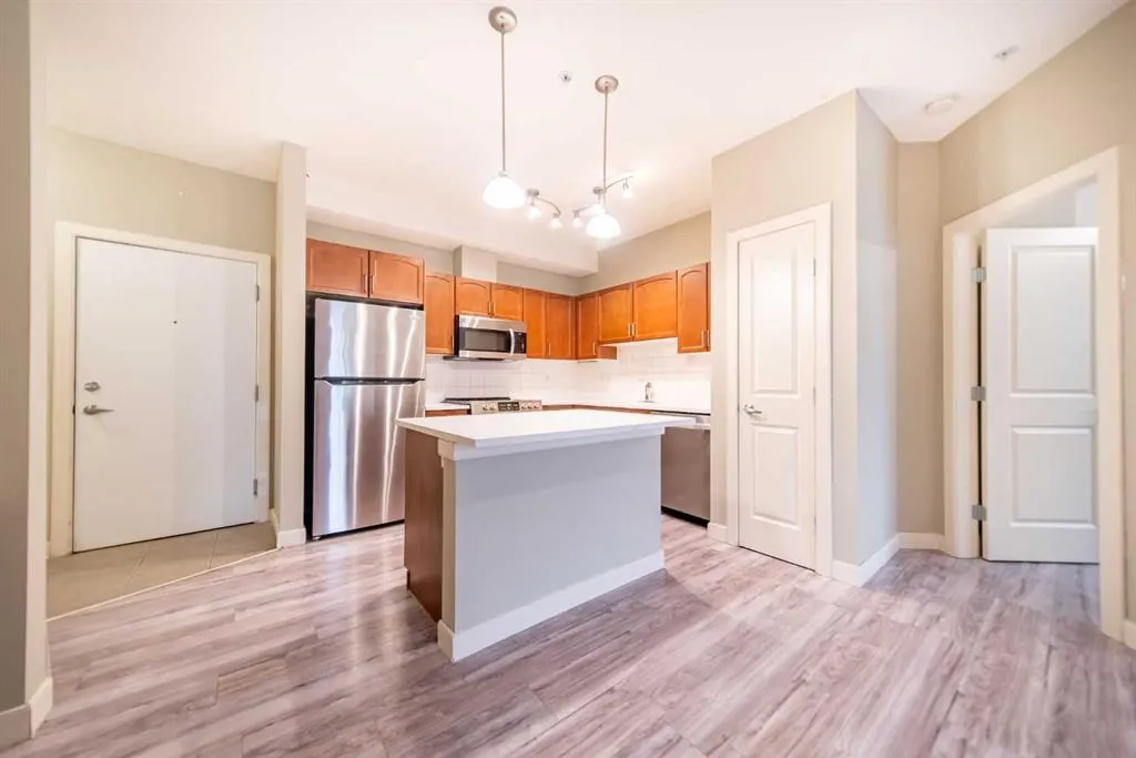156 Country Village Circle NE, #114