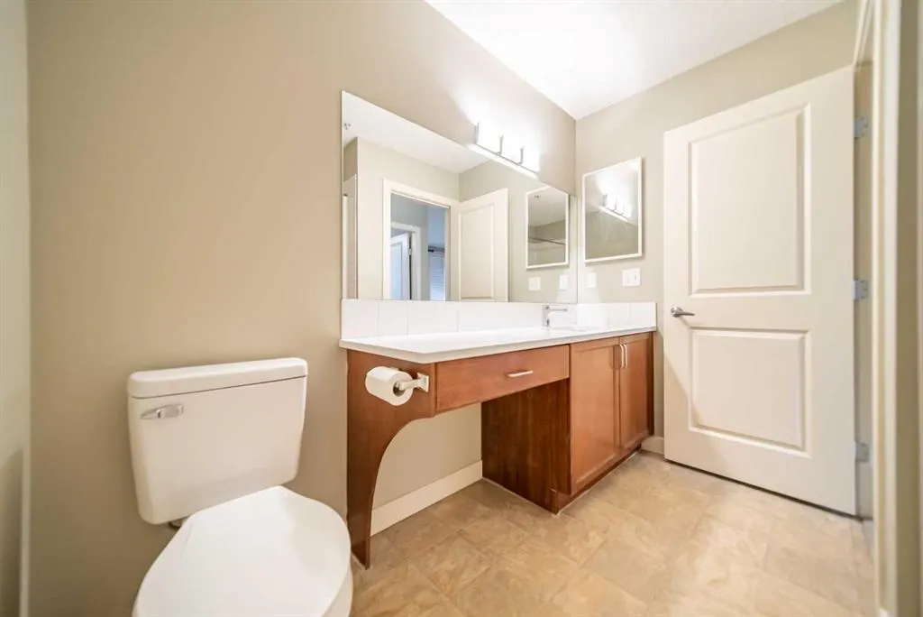 156 Country Village Circle NE, #114