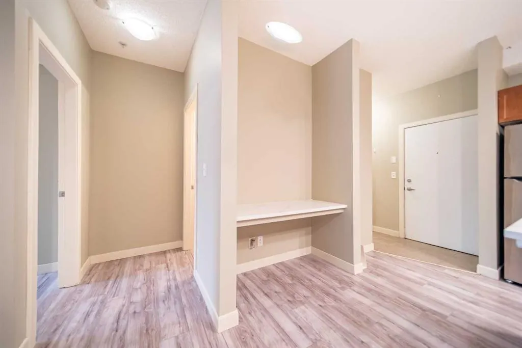 156 Country Village Circle NE, #114